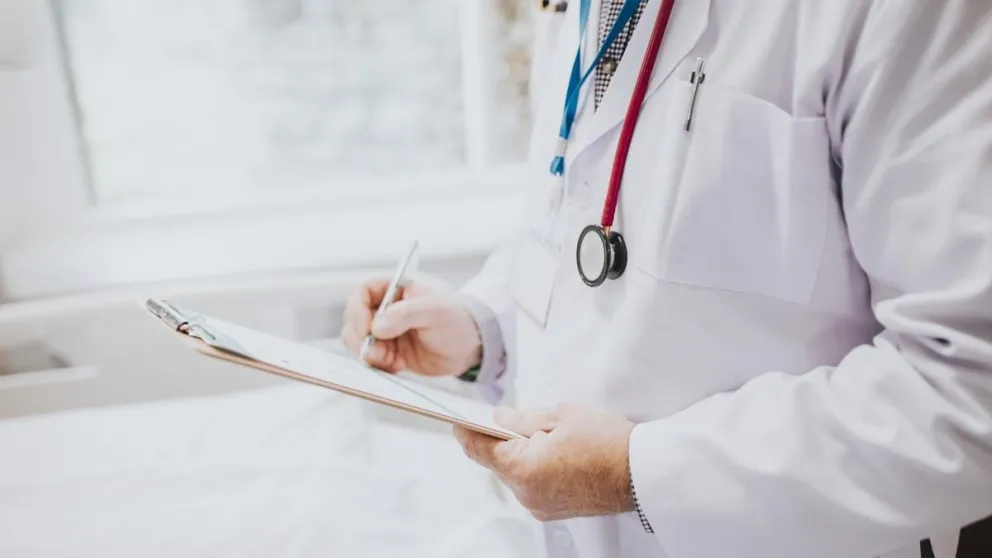 Médico