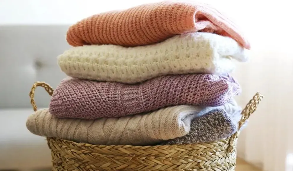 Eliminá la pelusa de tu ropa de forma rápida y efectiva con este increíble truco que no dañará tus prendas