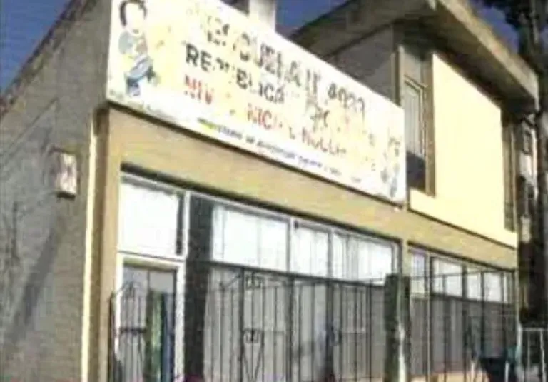Escuela delincuentes