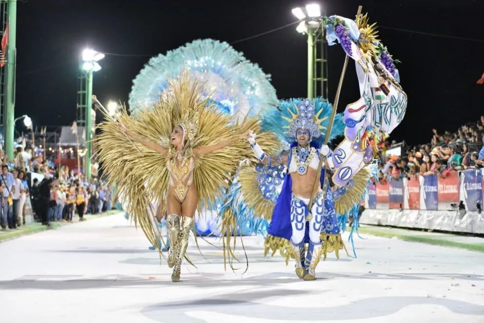 Con carnaval y espectáculos para toda la familia, la Expo Mercado llega al estadio Martearena