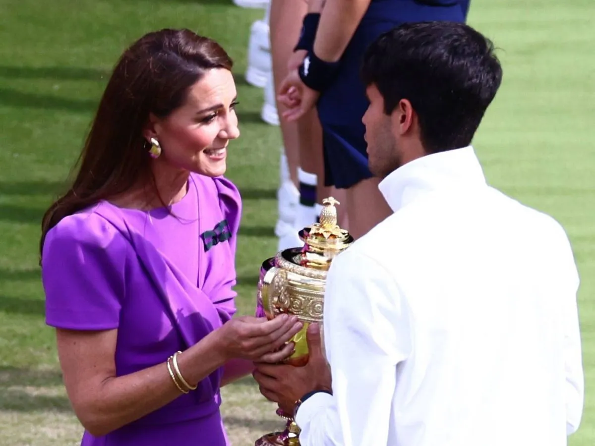 KATE MIDDLETON