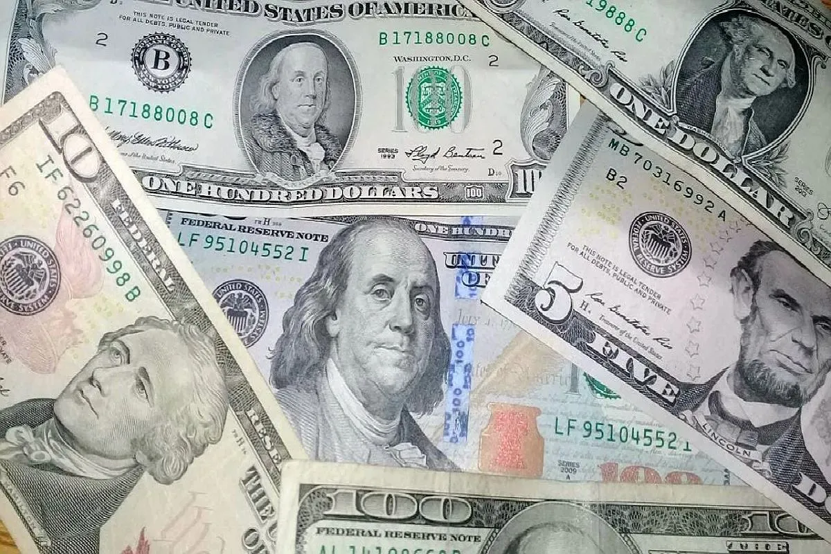 TRUCO D&Oacute;LAR