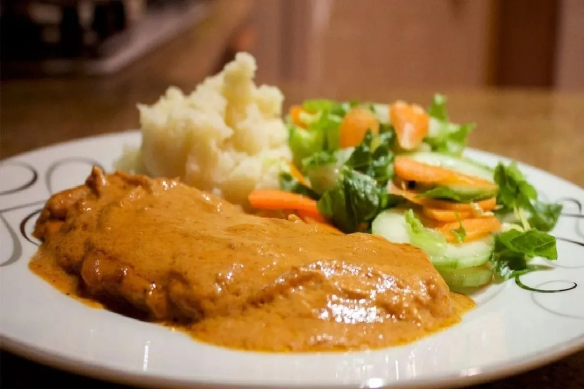 POLLO A LA CREMA