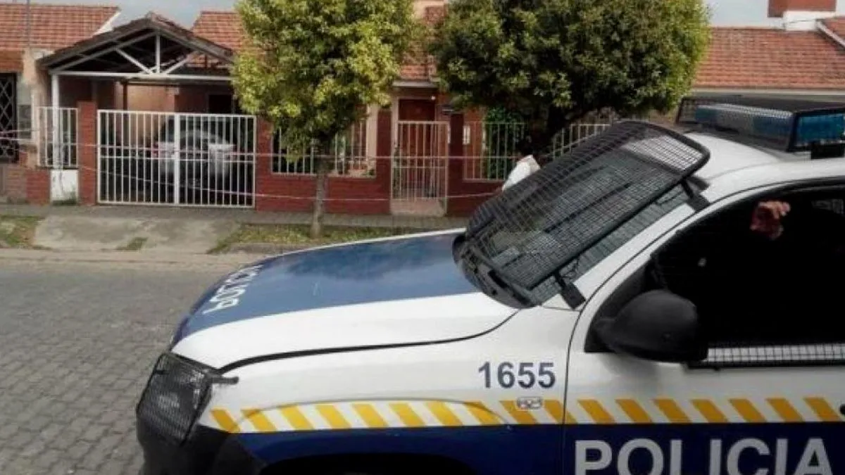 Polic&iacute;a