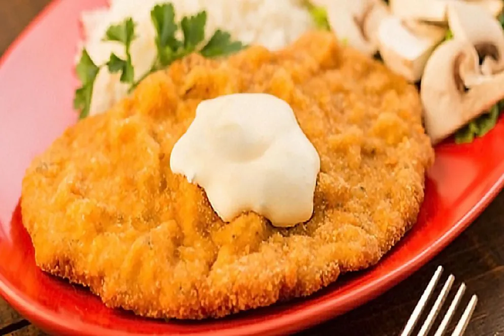 Mirá cómo preparar crujientes Milanesas de cerdo rellenas, una tentadora receta para salvar tu cena