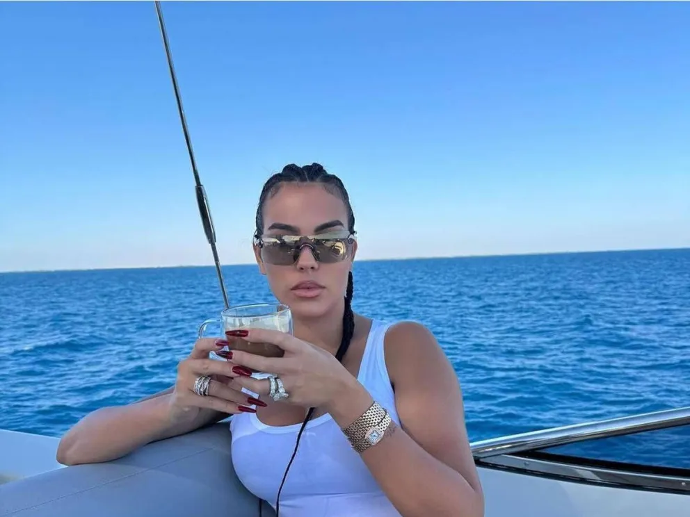 Georgina Rodríguez sorprende a sus fans con un detalle inesperado en su último look de bikini