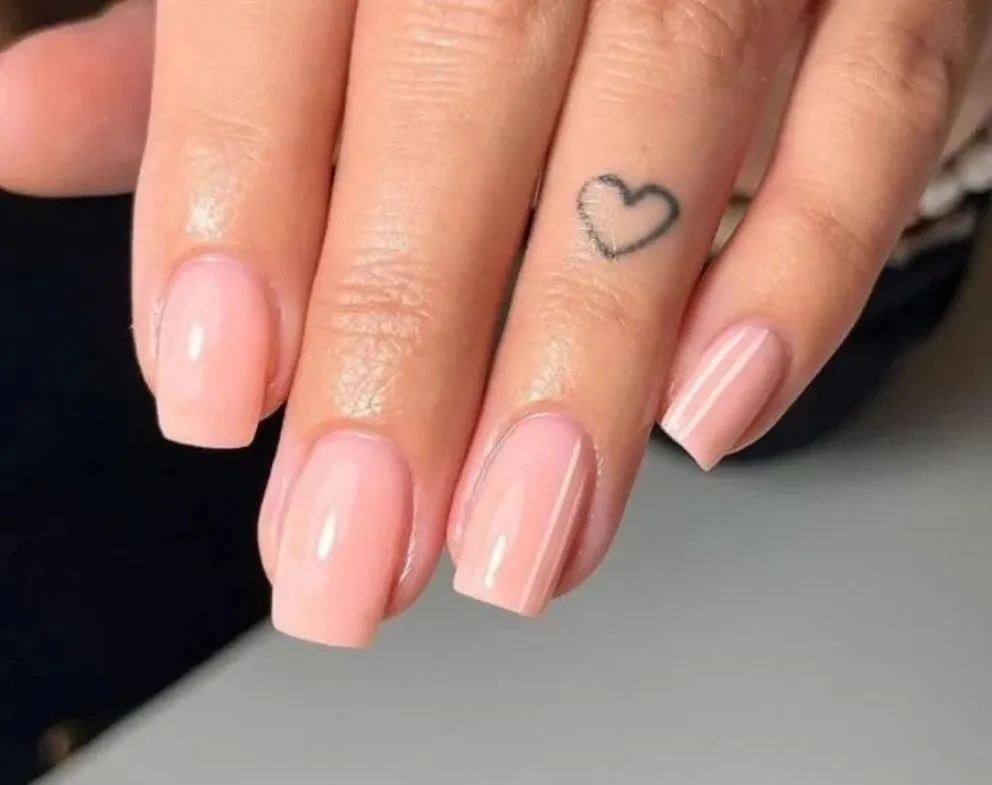 Nail Art-u&ntilde;as cuadradas