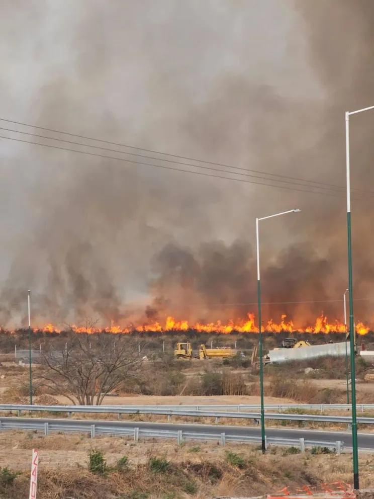 |FOTOS| Salta en llamas: terrible incendio en el Campo del Ejército