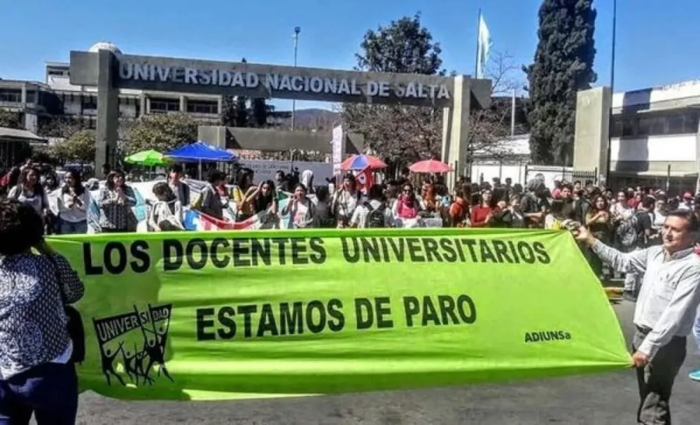Los docentes universitarios anunciaron un nuevo paro nacional y peligra el comienzo de cuatrimestre