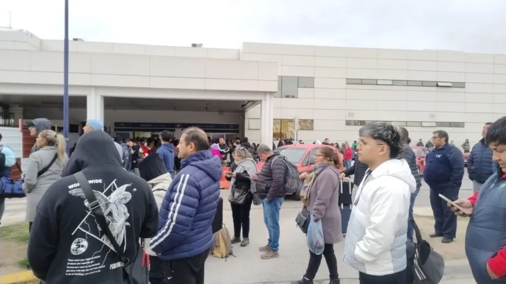 Un simulacro de bomba sorprendió a todos en el Aeropuerto de Salta