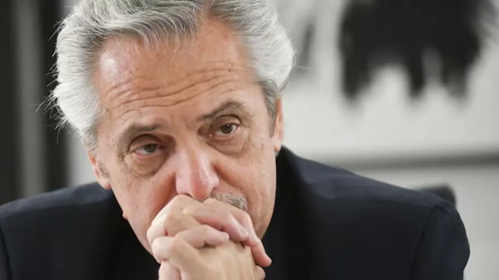 El escándalo se multiplica: se reveló que dos famosas más aparecerían en videos con Alberto Fernández