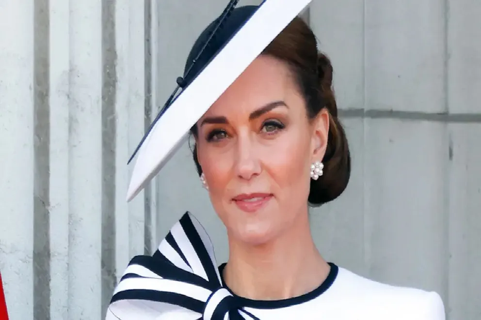 Kate Middleton enfrenta rechazo público por respetar la cultura