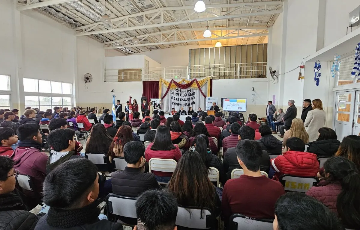 Escuela de la Magistratura 