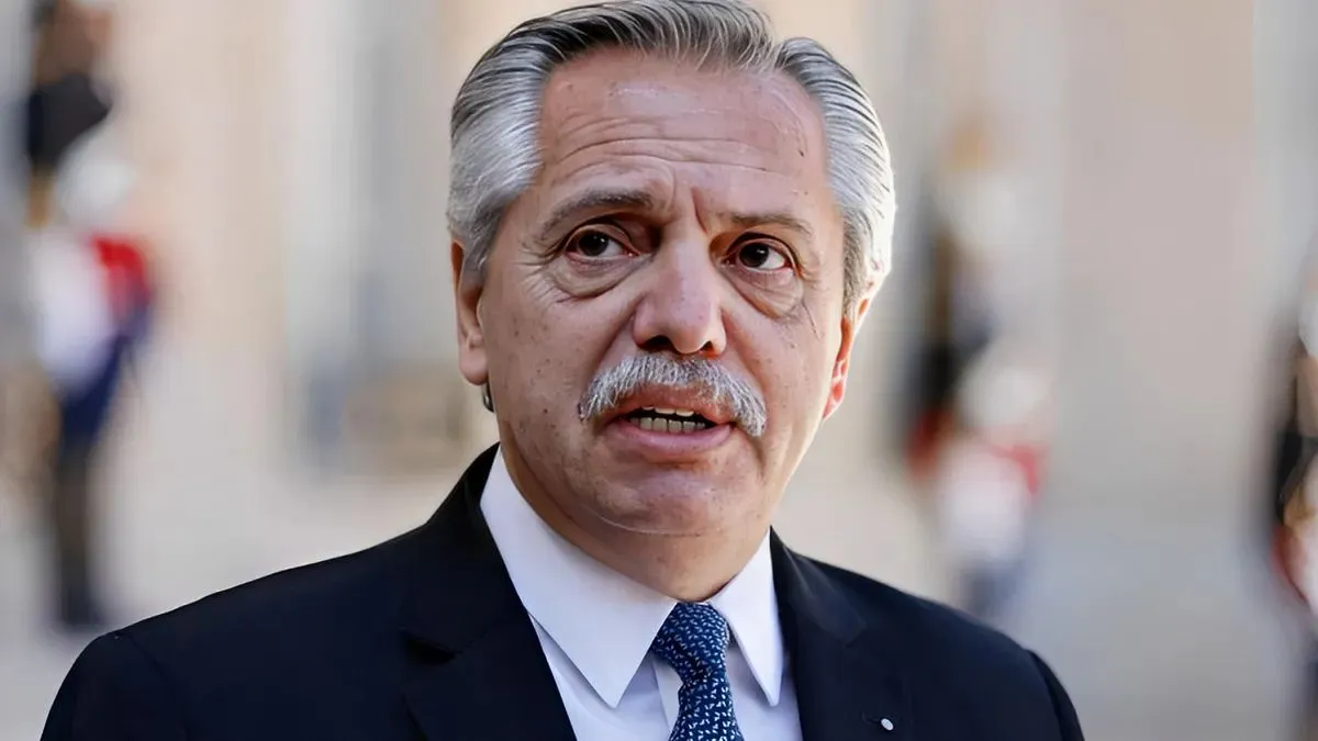 Alberto Fern&aacute;ndez