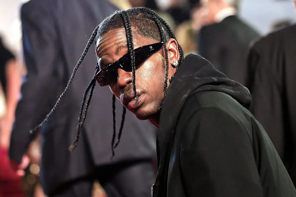TRAVIS SCOTT