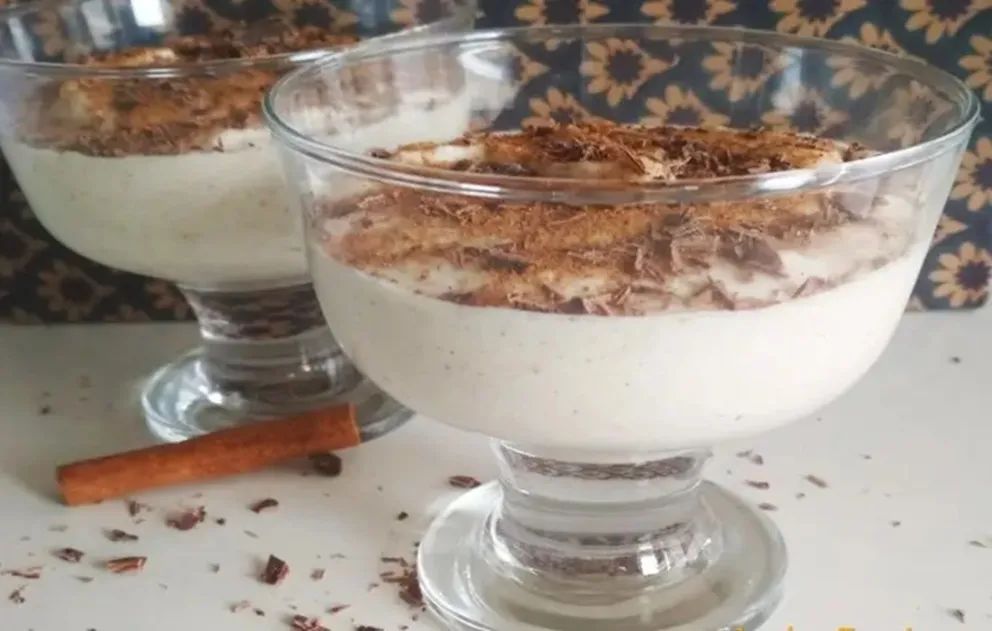 Conocé esta receta de postre en copas que sorprenderá a tus invitados: cremoso y crocante en solo 4 pasos
