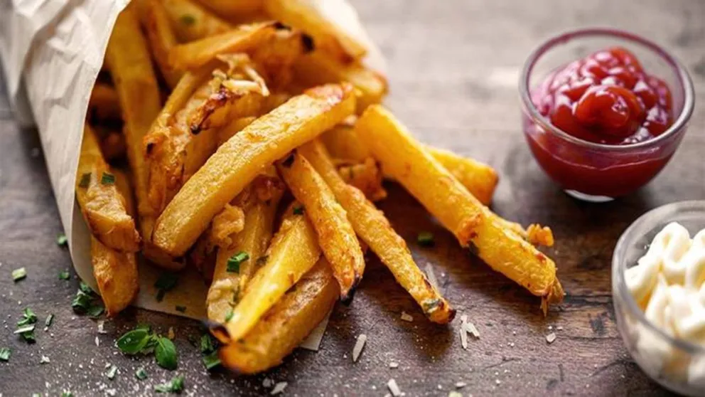 Descubrí el truco secreto de los chefs para unas papas fritas perfectamente crujientes 