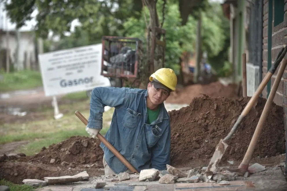 Más de 200 familias de Metán acceden al gas natural gracias a una millonaria obra en barrio Las Delicias