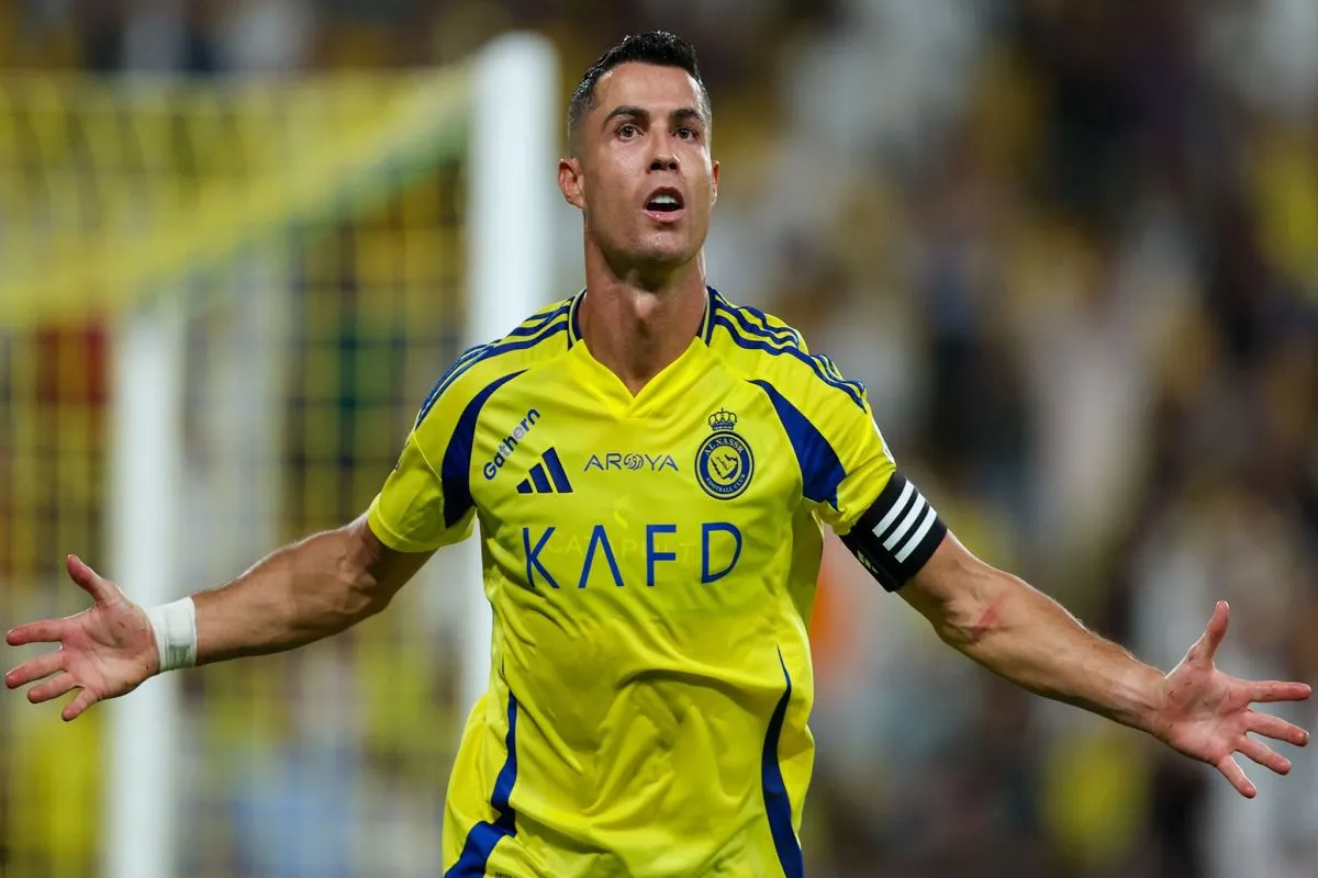 CRISTIANO RONALDO