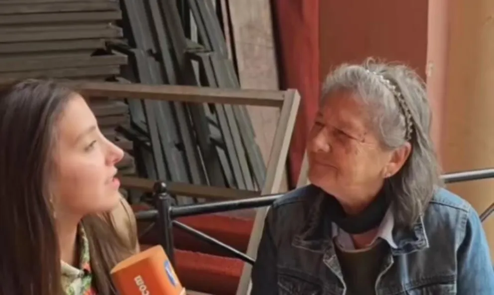 Milagro en Salta: año tras año Fanny lleva 600 claveles desde la Catedral Basílica hasta General Mosconi