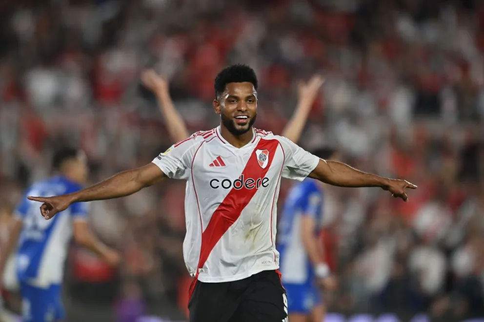 Sonríe Marcelo Gallardo: River Plate goleó 4 a 1 a Atlético Tucumán y ya piensa en la Libertadores