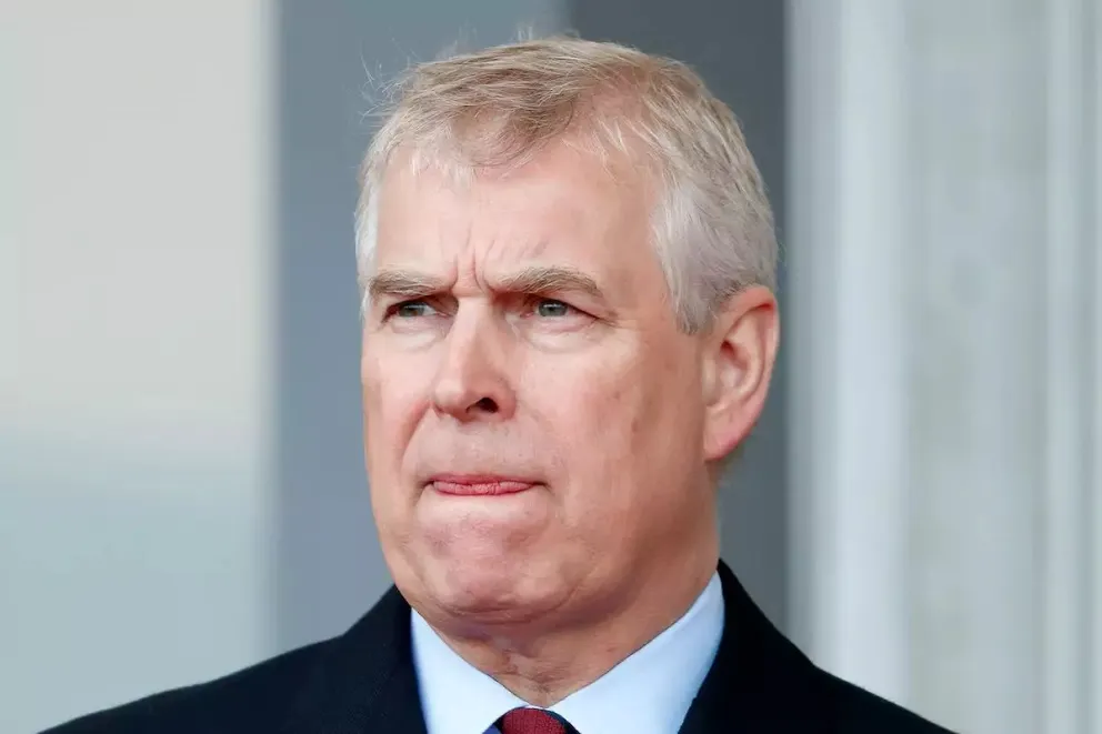 La polémica serie "A Very Royal Scandal" pone en el foco al príncipe Andrés de Inglaterra