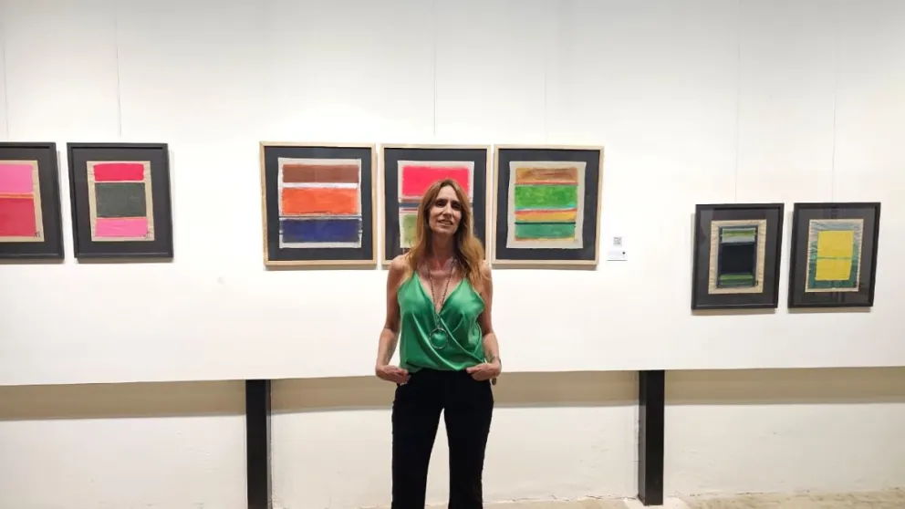 |FOTOS| Reinventarme en retazos: la nueva muestra de Socorro Figueroa inspira desde lo cotidiano y lo abstracto