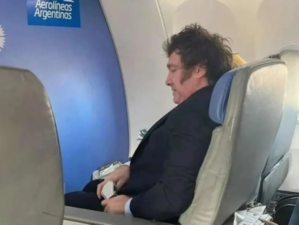 Nuevo viaje presidencial: Javier Milei partió hacia Estados Unidos para reunirse con empresarios