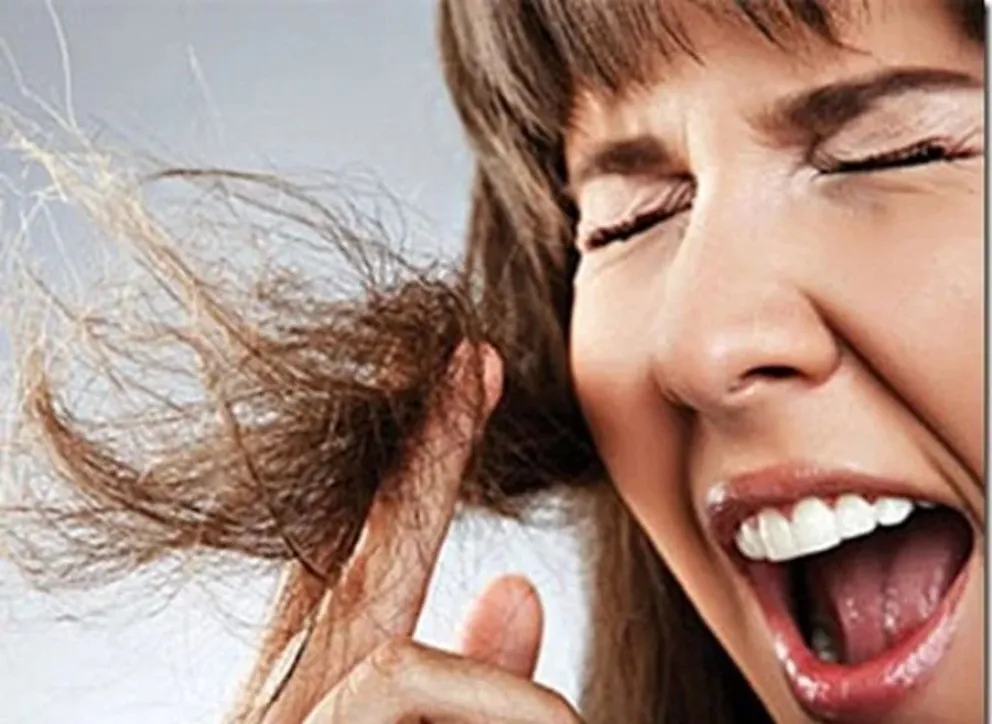 chicle pegado en el cabello - truco