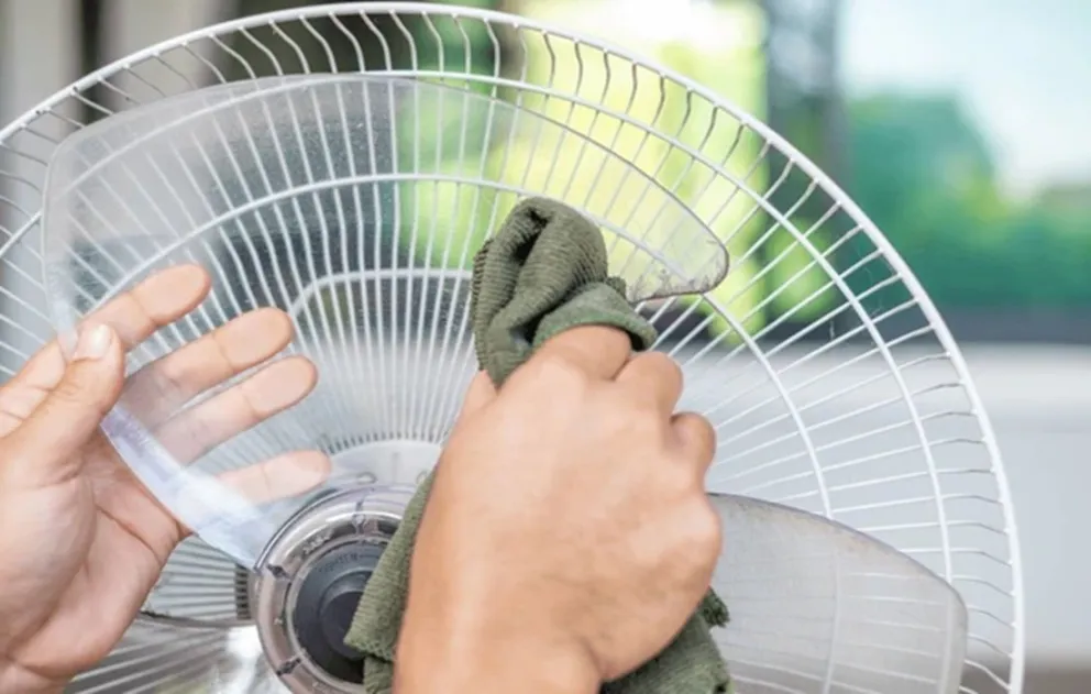 Le damos la bienvenida a la primavera con este super truco: cómo limpiar los ventiladores sin mucho esfuerzo