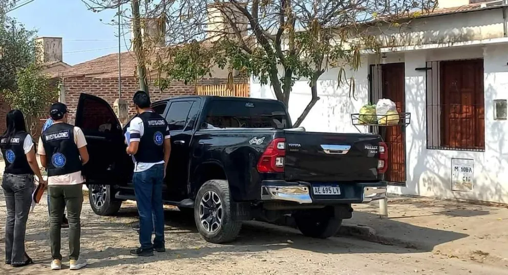 Allanaron las viviendas del juez Claudio Parisi y el intendente de Aguas Blancas, Carlos Martínez