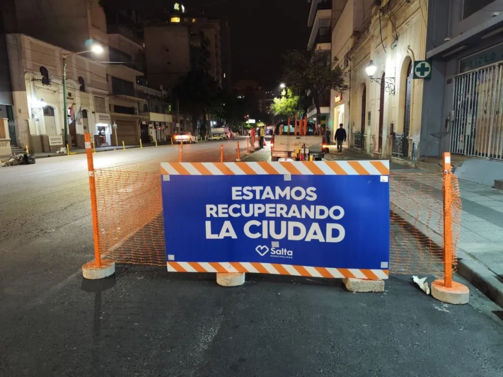 |VIDEO| Plan de repavimentación nocturna: la Municipalidad de Salta avanza con la reconstrucción de paradas de colectivos