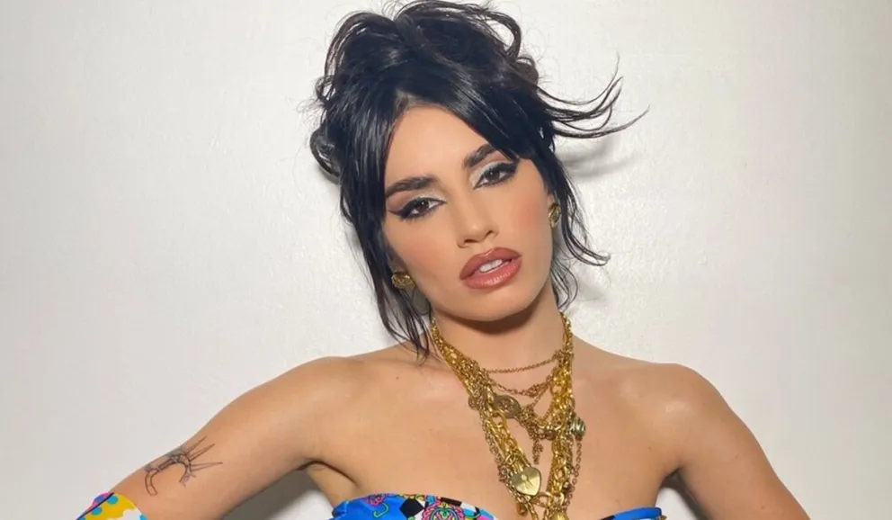 Así quedó el cartel promocional de Lali Espósito después de ser vandalizado: fanáticos indignados
