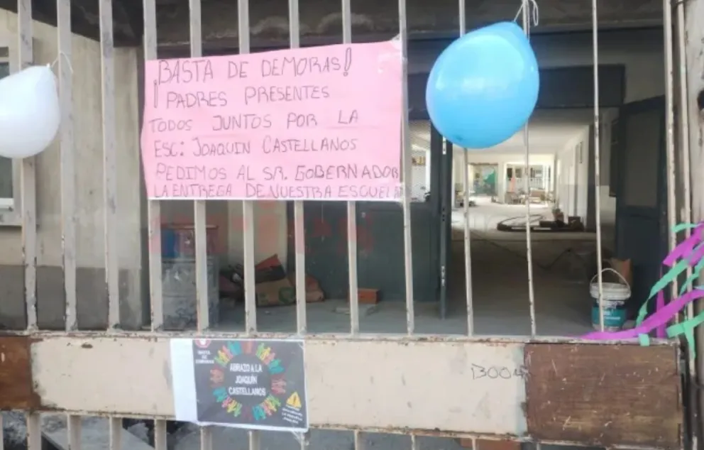 Obras paralizadas en la escuela Martín Castellanos: los padres exigen respuestas