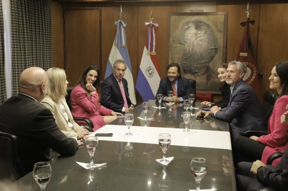 Gustavo Sáenz presentó la nueva ruta aérea que unirá Salta con Asunción