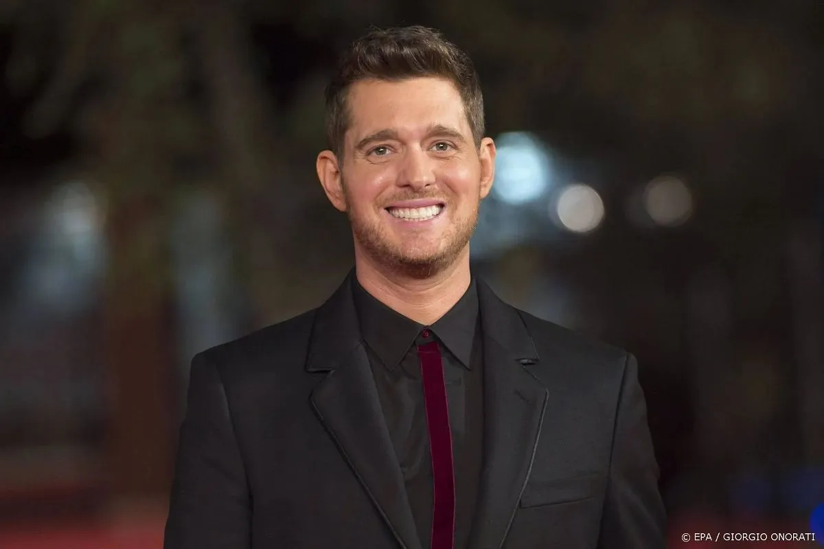 MICHAEL BUBL&Eacute;