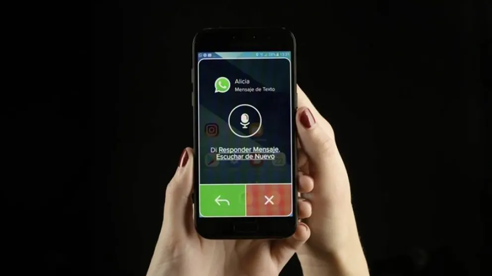 WhatsApp - modo manos libres