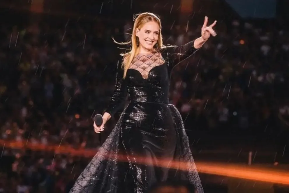Adele - retira
