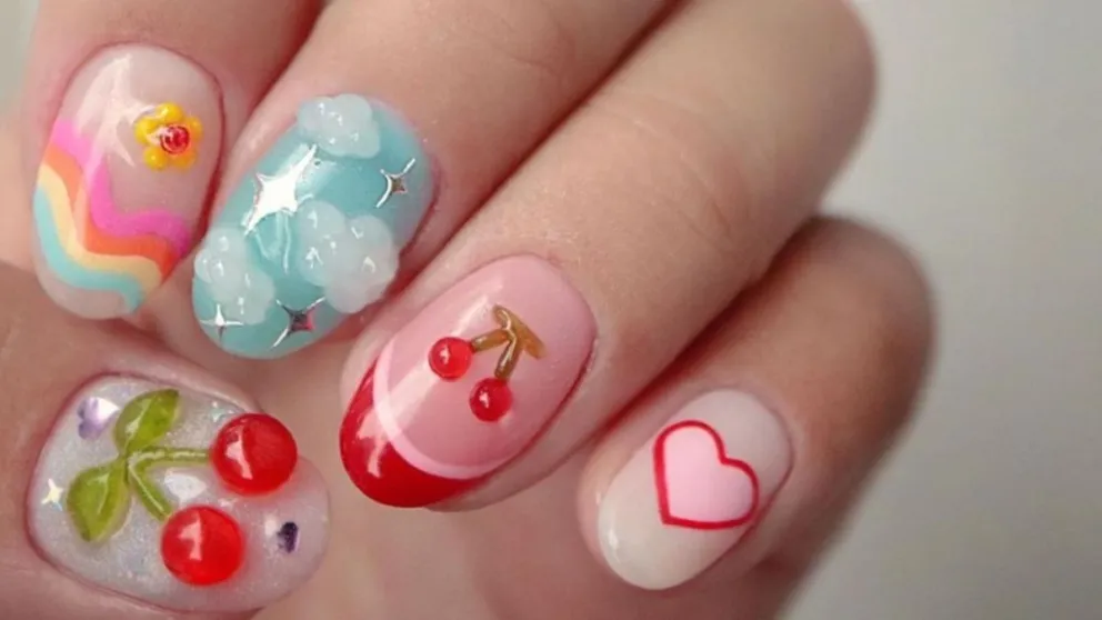 Uñas K-pop Aesthetic: la tendencia de Nail Art que brilla esta Navidad