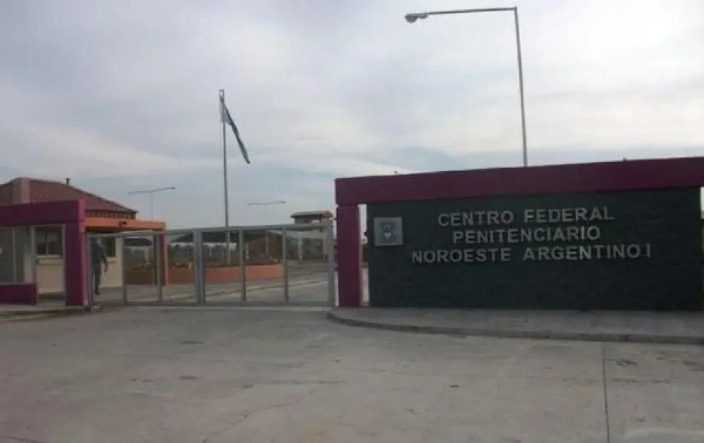 Un muerto tras ser apuñalado en un enfrentamiento entre internos en la cárcel de Güemes