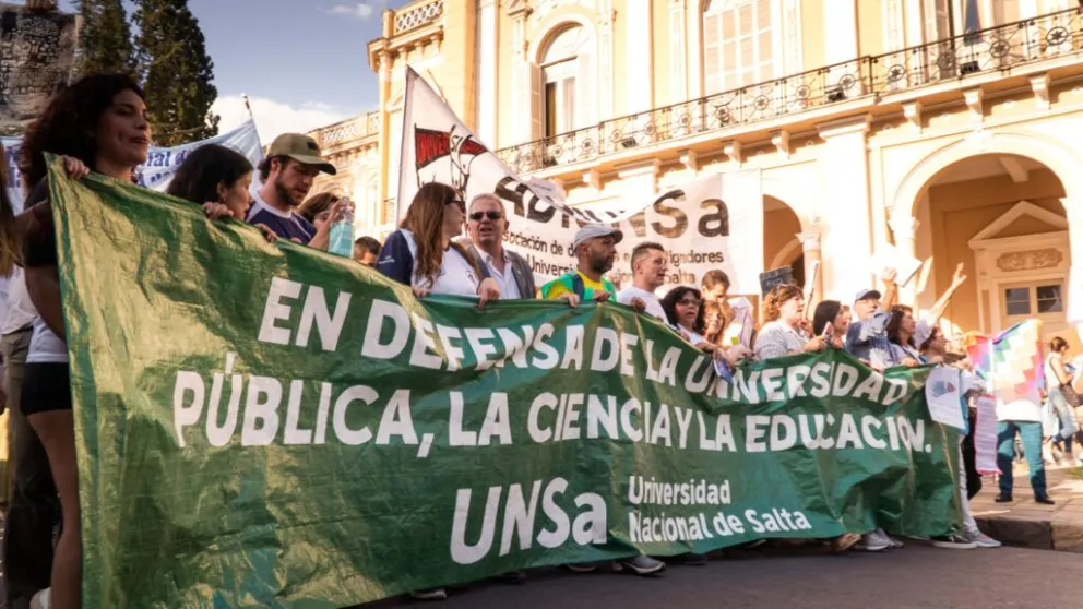 Financiamiento Universitario: tras el aval de Diputados al veto presidencia, se convocó a un paro total universitario