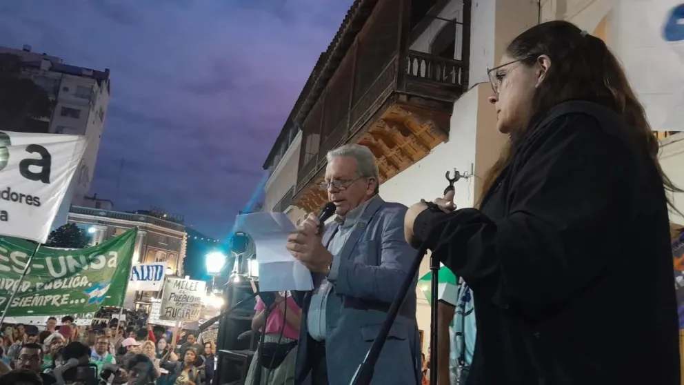 El vicerrector de la UNSa advirtió sobre la crisis del sistema universitario en la Marcha Federal Universitaria