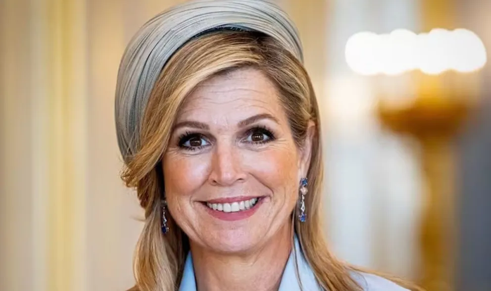 El impactante debut de la reina Máxima de Holanda en la pasarela: elegancia y glamour en todo su esplendor