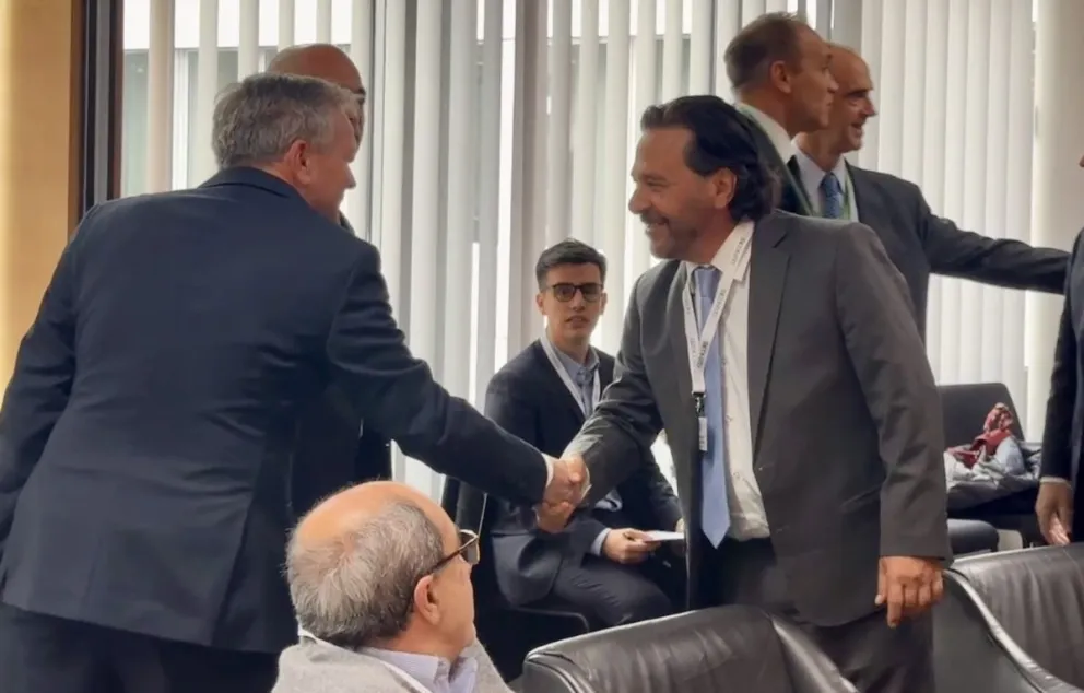 Gustavo Sáenz se reunió con representantes de empresas mineras para potenciar a la provincia
