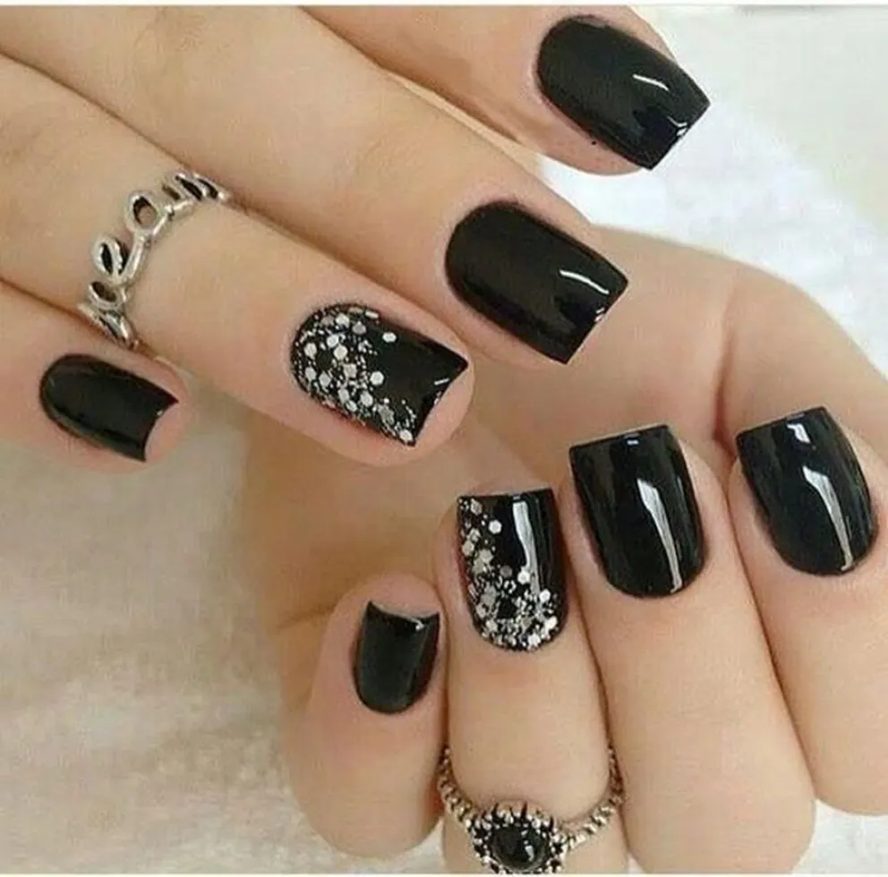 Nail Art - Negro