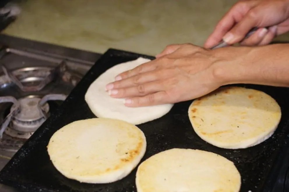 receta - arepas con relleno de pollo