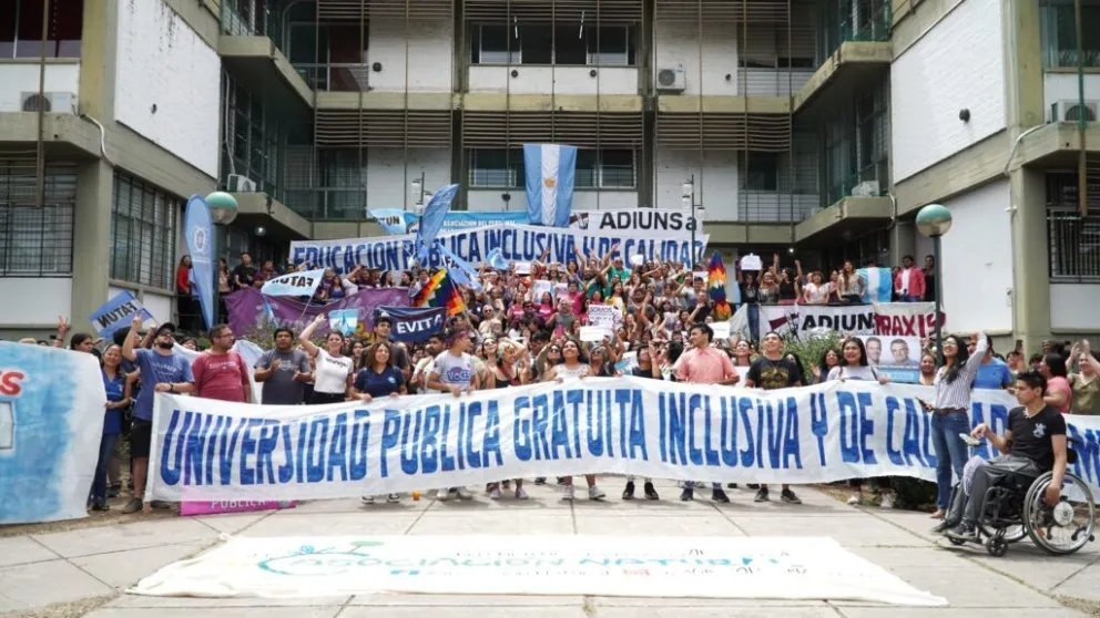 Se viene la Tercera Marcha Federal Universitaria en Salta: paro y movilización convocada por la UNSa