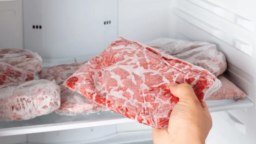 Olvidate del microondas: descubrí el electrodoméstico que descongela tus alimentos de forma perfecta