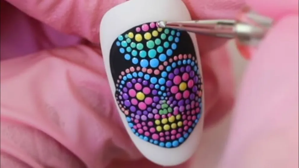 Uñas catrina: atrévete a experimentar con estos diseños de Nail Art que harán que te robes las miradas