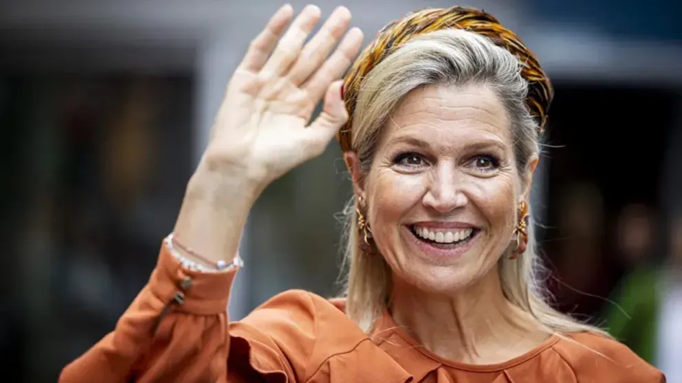 Conocé el accesorio que no puede faltar en los looks de Máxima Zorreguieta: un estilo casual sorprendente